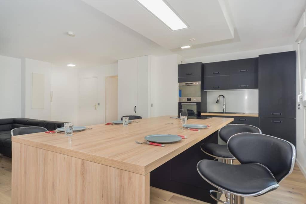 Lovely Apartment Close To A Big Shopping Mall سيري المظهر الخارجي الصورة